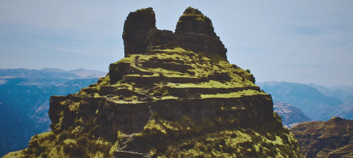 Tour a Waqrapukara en un full day con Supertramp Travel Agency